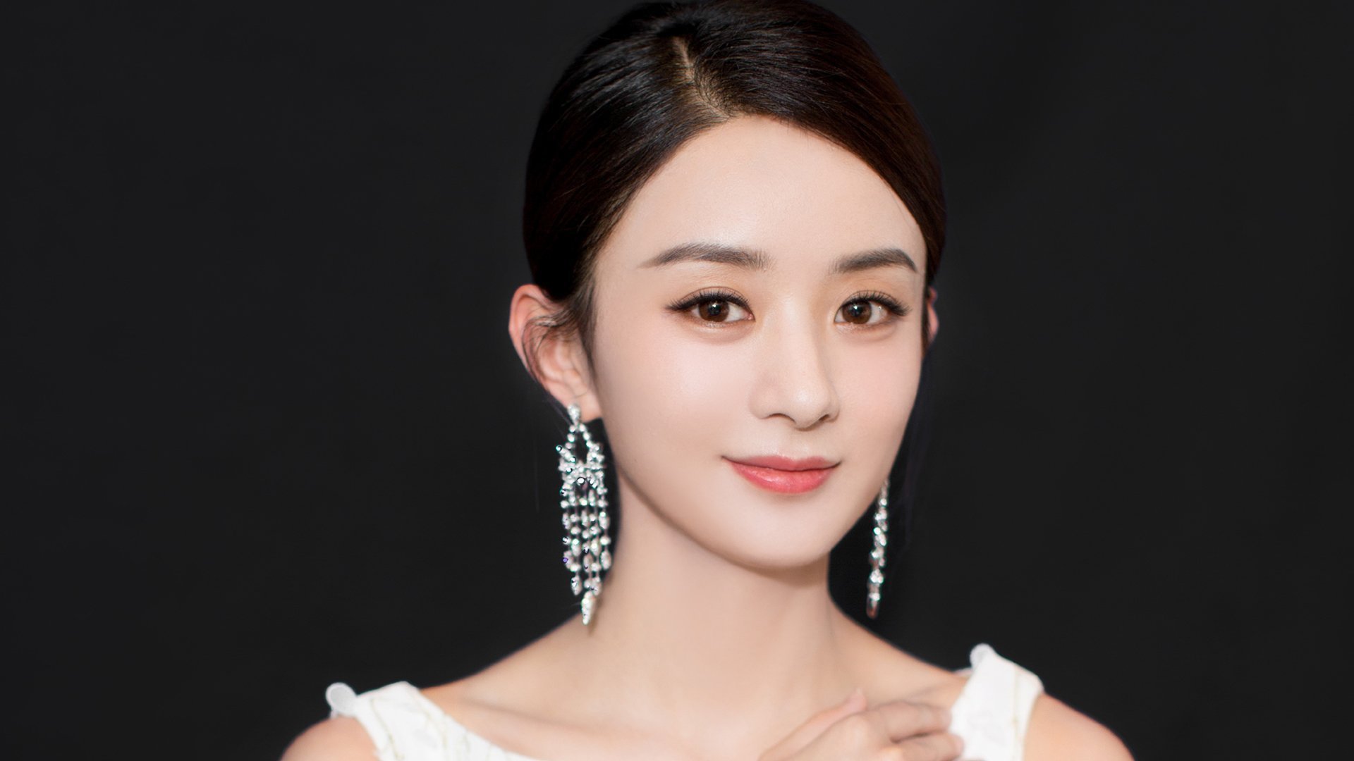 中国女篮核心球员状态爆发 带动全队前进，中国女篮十大杰出人物